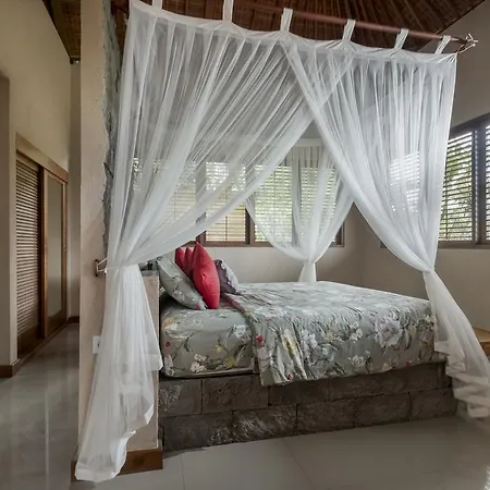 Villa Tepi Ubud Kamer foto